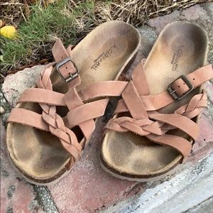 A. Giannetti sandals